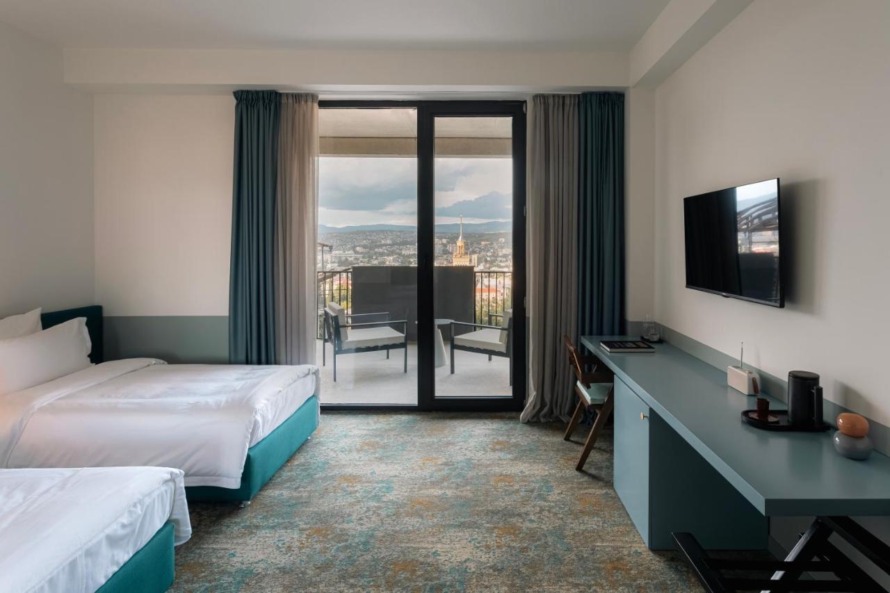 Castor & Pollux Hotel Tbilisi Exteriör bild